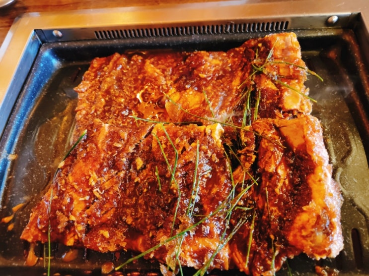 남양주 돼지갈비 맛집 포도나무집 솔잎왕갈비가 정답