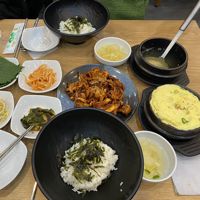 여의도불맛쭈꾸미는 여의도 점심 맛집으로 추천하는 여의도역밥집