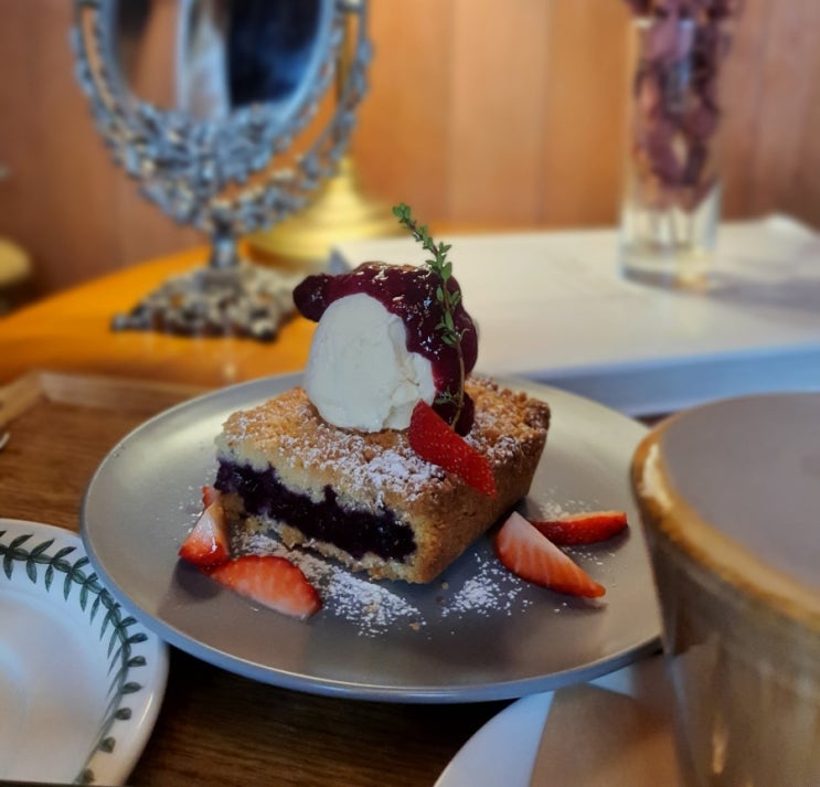  광안리 카페 슈발츠발트 | 부산 광안리 카페 추천