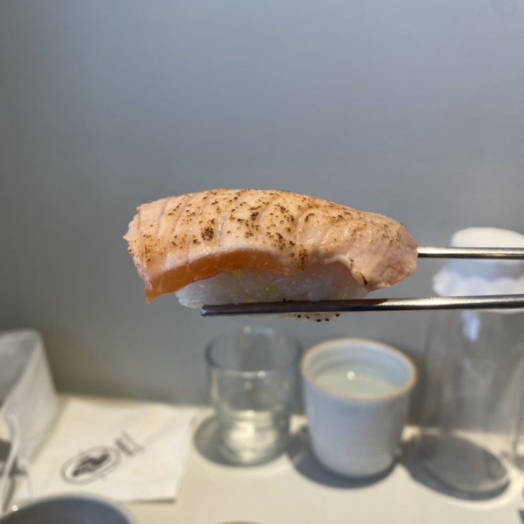  [귀빈] 계대 정문 연어 초밥 맛도리 귀빈