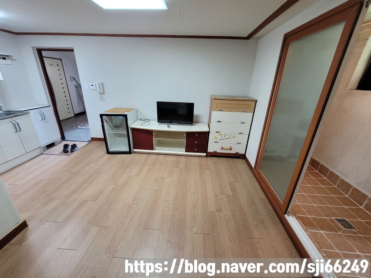  파주 탄현면 법흥리 원룸 월세 200/24만 풀옵션 룸이 크고 베란다 넓은 편세권 깔끔한 원룸, 통일동산 신세계첼시아울렛 헤이리 원룸 임대