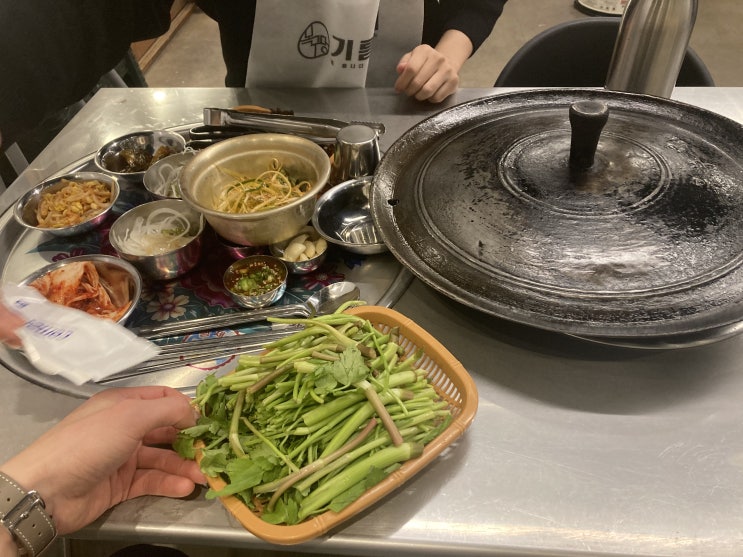  목구멍 용인점 | 보정동 카페거리 미나리 삼겹살