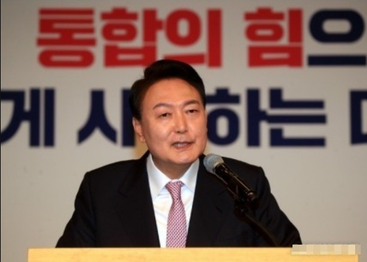류근일 칼럼, '윤석열 대통령에 바란다! 5대 긴급과제'<전문>
