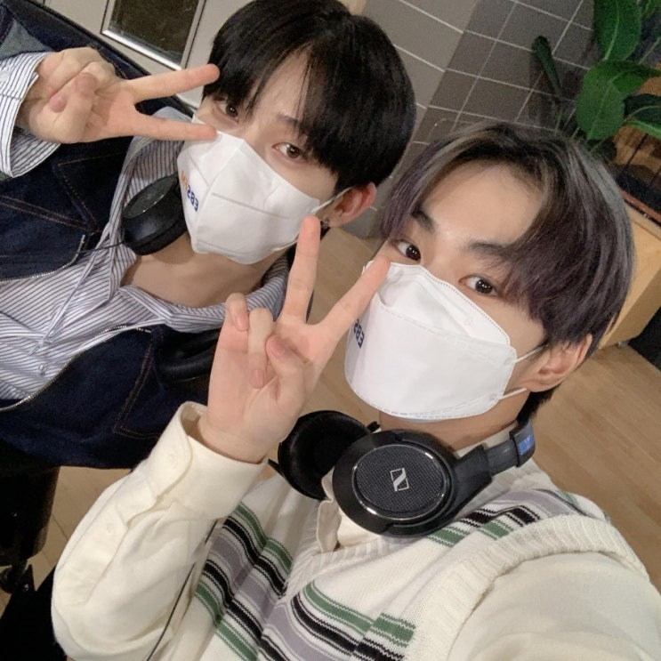  엔하이픈 220313