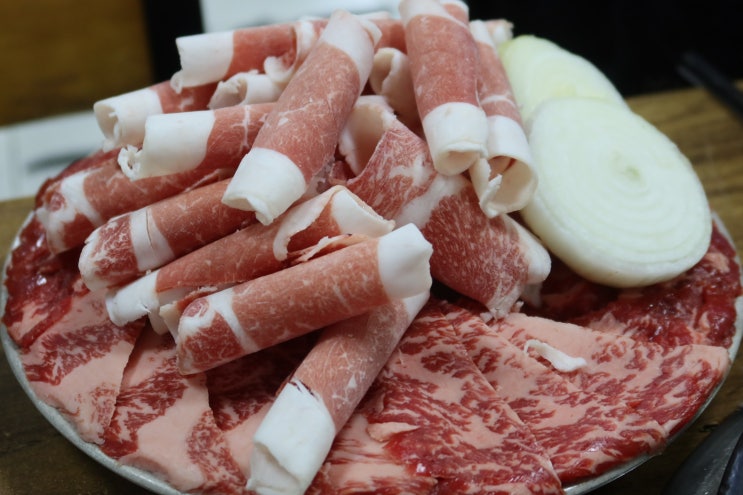  조촌동고기집 우진정육상회, 한우 먹었어요.