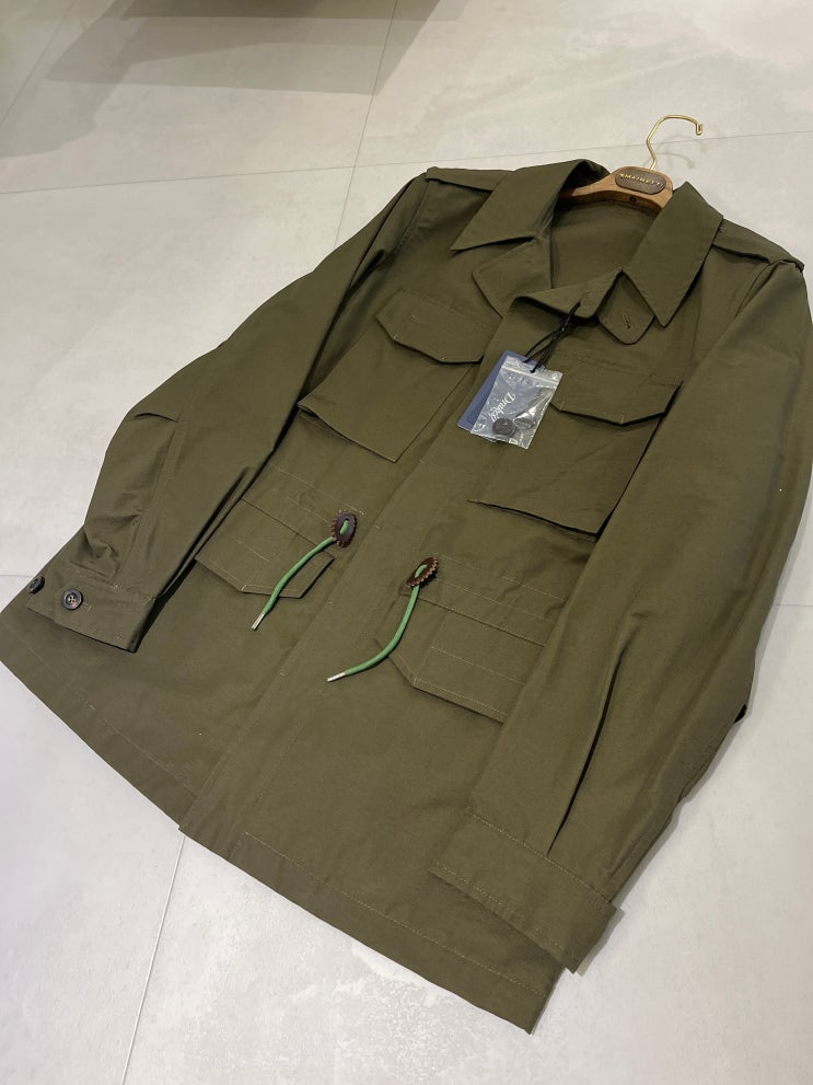  드레익스 필드자켓 Drake’s Cotton-Nylon D-43 Jacket 리뷰