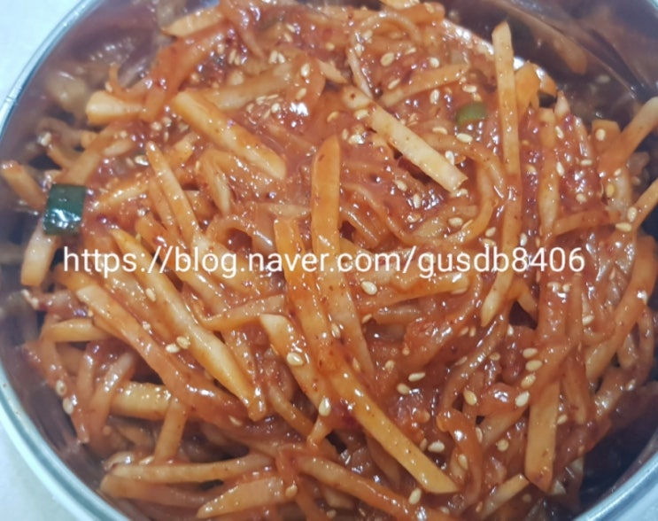 무생채 무나물볶음 밑반찬 요리 반찬 만들기~ 무생채 무나물볶음 밑반찬 요리 반찬 만들기~