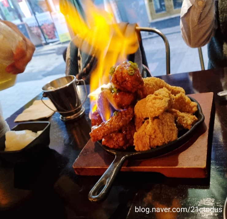 종각&종로2가 : 미친닭[Rice Chicken MICHINDAK Craft Beer] 먹자 퐈이야 -