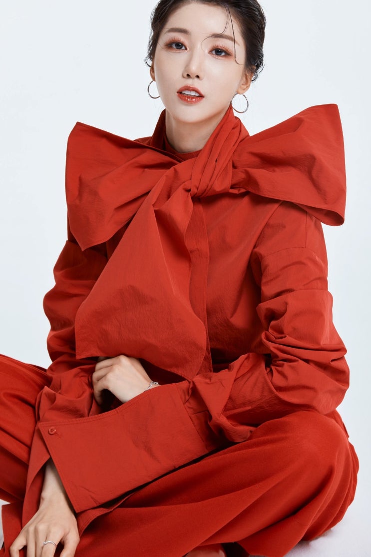 “팬들과의 소통, 이제는 온라인이죠”