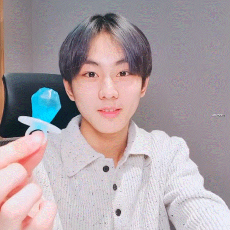 엔하이픈 V라이브 220314 - 하얀 날