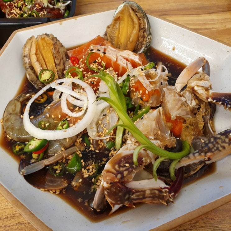 대구 범어역 간장게장 맛집 : 서해게장집 / 밥도둑 간장게장 전복장 연어장 새우장 양념게장 어리굴젓 맛집 대구 범어역 간장게장 맛집 : 서해게장집 / 밥도둑 간장게장 전복장 연어장 새우장 양념게장 어리굴젓 맛집