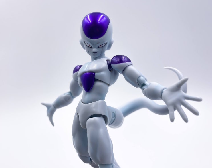  [S.H.Figuarts] 드래곤볼 프리저 ~제 4형태~ 리뷰