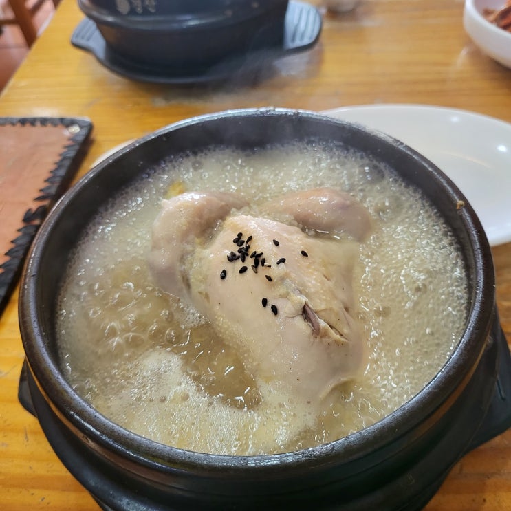  군자역 삼계탕, 기본에 충실한 맛, 보양식 한방삼계탕!