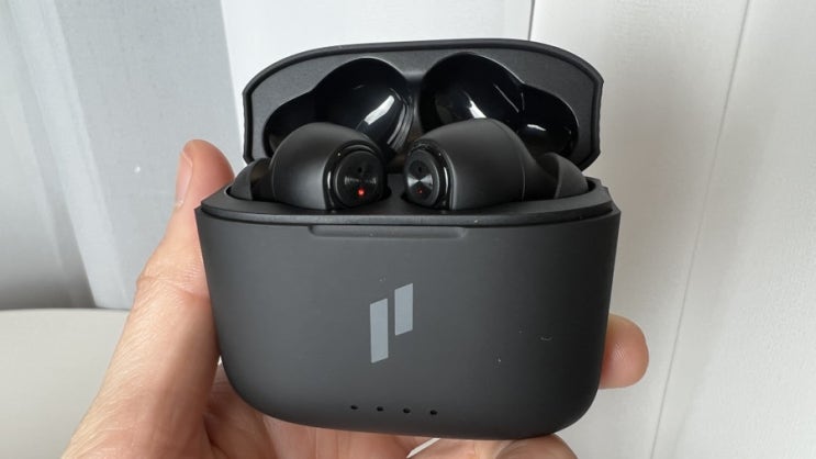  노이즈캔슬링 기능 좋은 블루투스이어폰 : 코원 PE-M10 (할인 쿠폰)