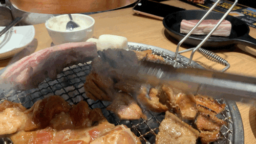  명륜진사갈비 삼겹살과 함께 혼밥부터 가족, 회식까지 쌉가능