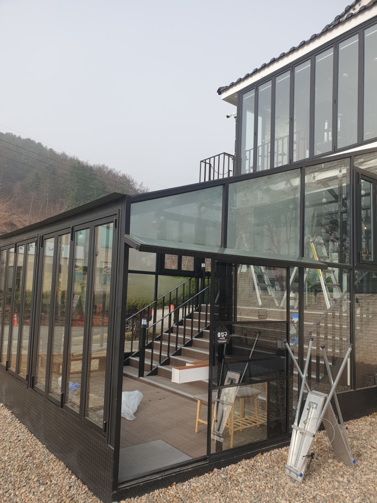  썬룸 천장 유리 반사필름 시공 사례