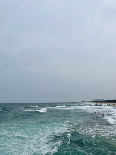  [강릉 여행기] 메밀골 동해 막국수 / 롱블랙 / 강릉에어비앤비(이야기반하우스) l 오랜만에 느껴보는 바다냄새 너무 좋다..역시 바다는 동해바다가 최고야!!!