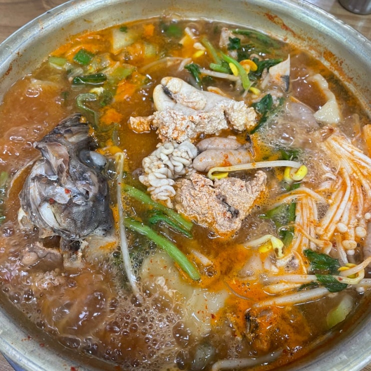  [익산 어양동] 시원칼칼하고 완전 깔끔한 동태탕 깍뚜기