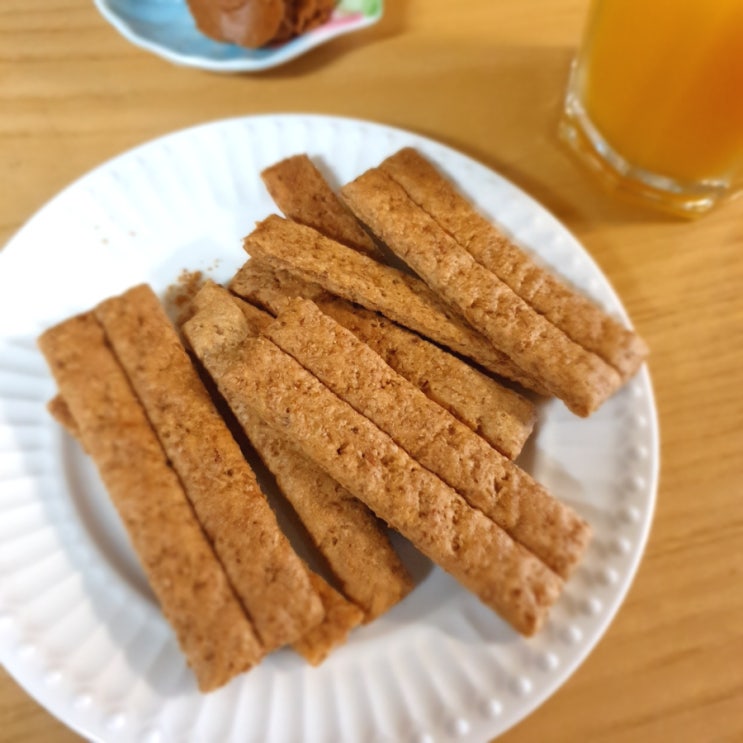  [다모아웰빙] 건강한 저칼로리 간식 오통밀 스낵 먹어봐요!