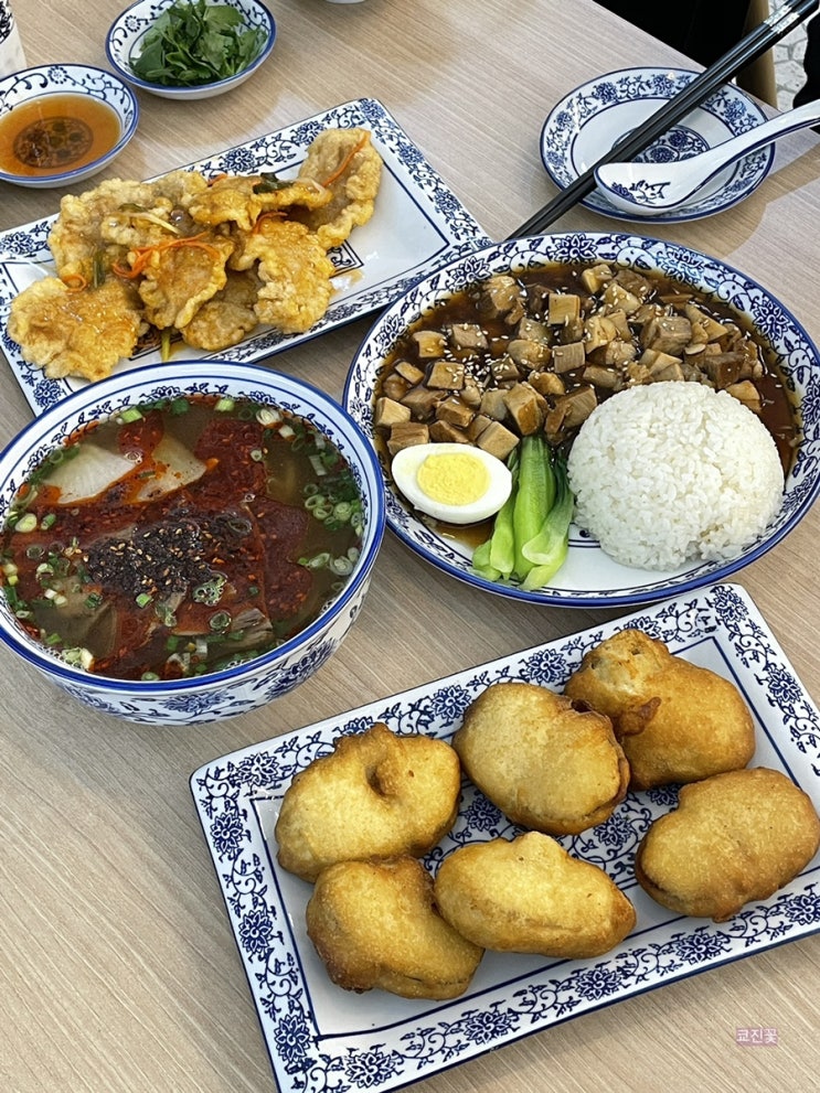  정자 우육면 : 샤오바오우육면 정자직영점(우육면, 루러우판, 꿔바로우, 가지만두) 리뷰