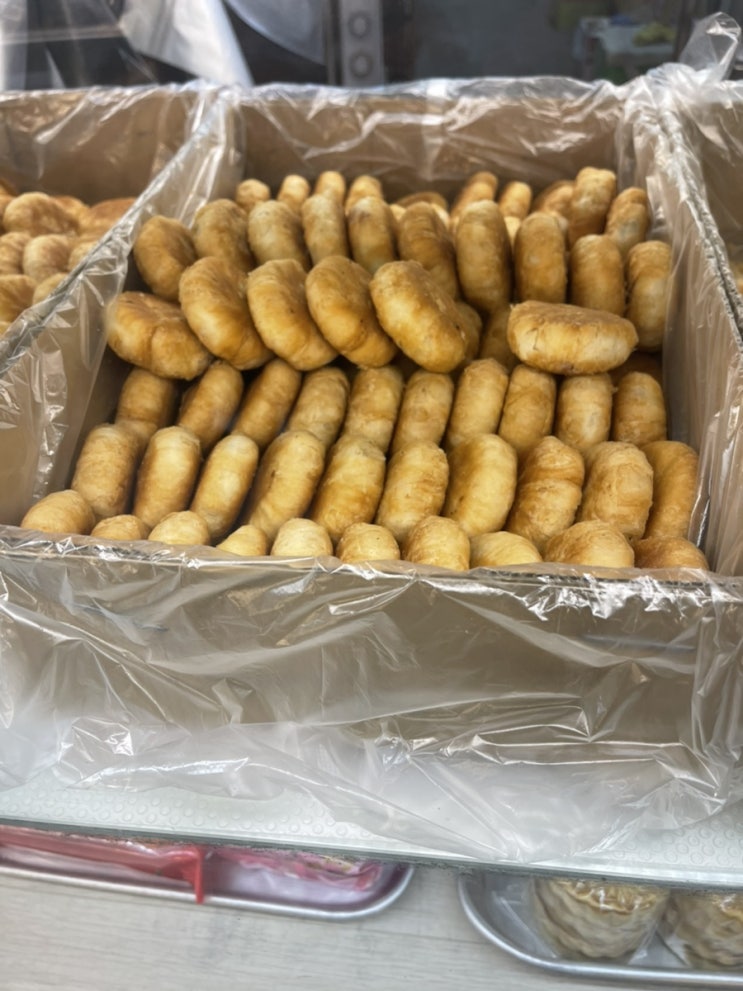  광명시장 숨겨진 맛집 이가꽈배기 지금까지 이런 꽈배기와 호떡은 없었다