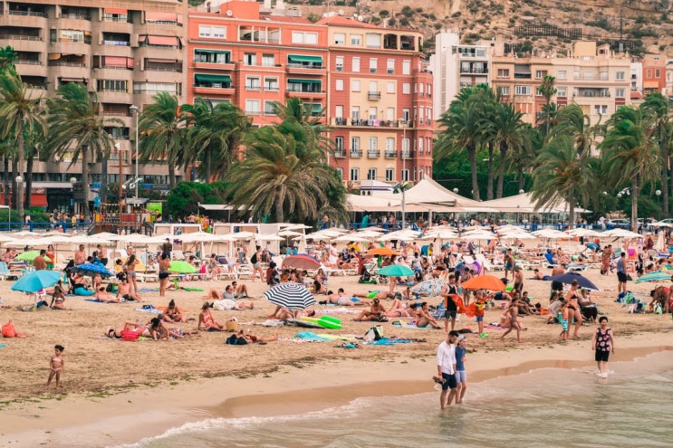  California settles with 'drinkable sunscreen' maker