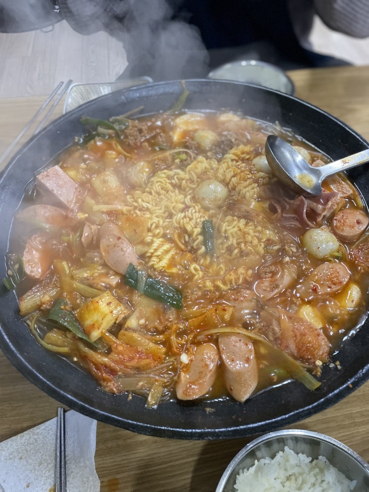 의정부 부대찌깨 거리 최고의 부대찌개 &lt;오뎅식당&gt;