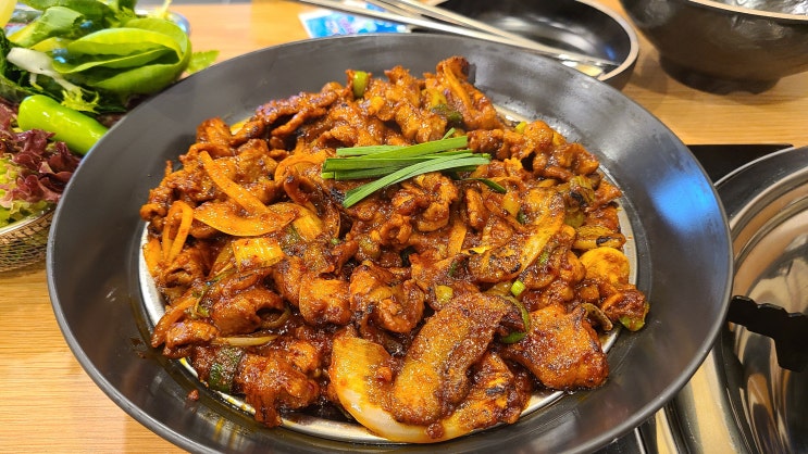 연동맛집 예향정 신제주점 쌈싸먹는 두루치기 김치찌개맛집 연동맛집 예향정 신제주점 쌈싸먹는 두루치기 김치찌개맛집
