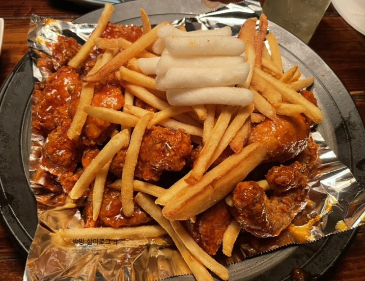  찐인정했던 신촌 맛집 공유 아웃닭