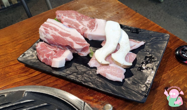  [제주:연동] 고기맛이 제대로다! 흑돼지전문 대형매장 고기집 <지지지제주흑돼지>