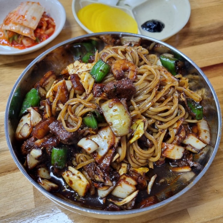  군산 고추 짜장면 맛집 지린성 (주차방법O)