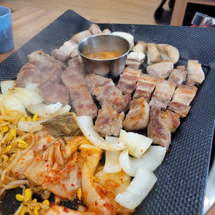 청주 성안길 삼겹살 맛집 <청심재>