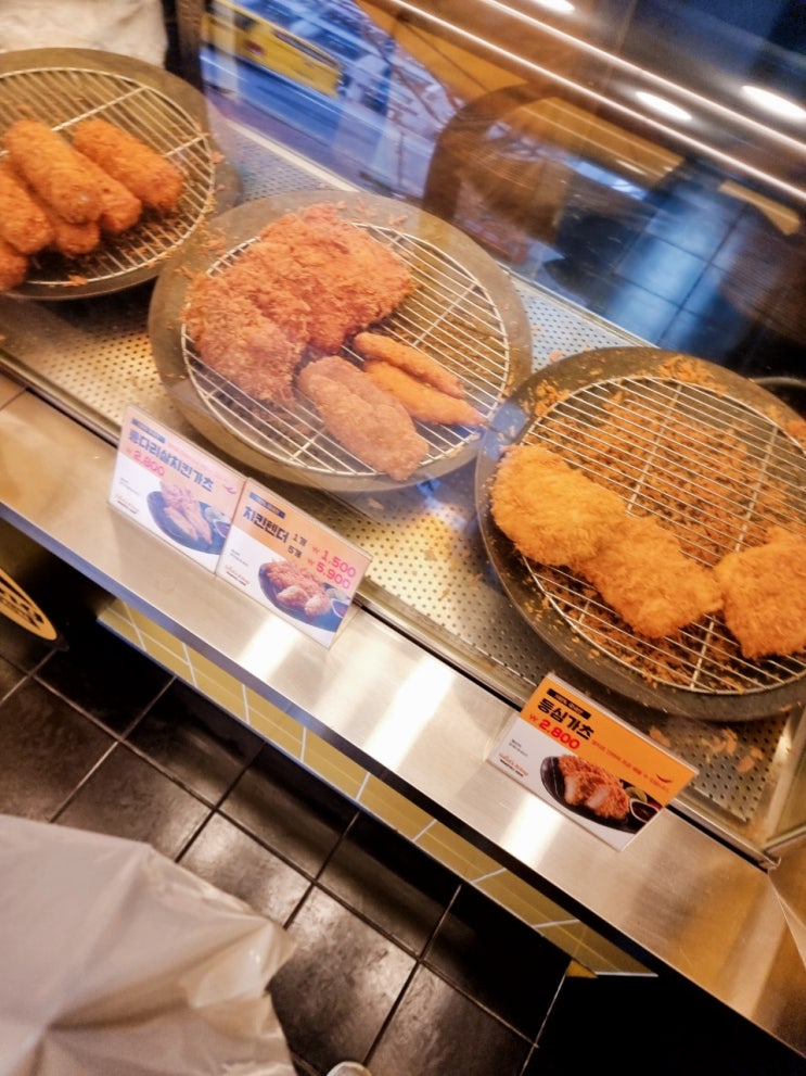  광진구 맛집 <갓츠킹 가마솥돈가스 광진구청점> 양도 푸짐하고 담백한 돈가스를 먹을 수 있는 곳