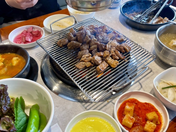 동탄 호수공원 맛집 동탄목동 리베라cc 돼지갈비 찐맛집 갈비꽃목동점 
