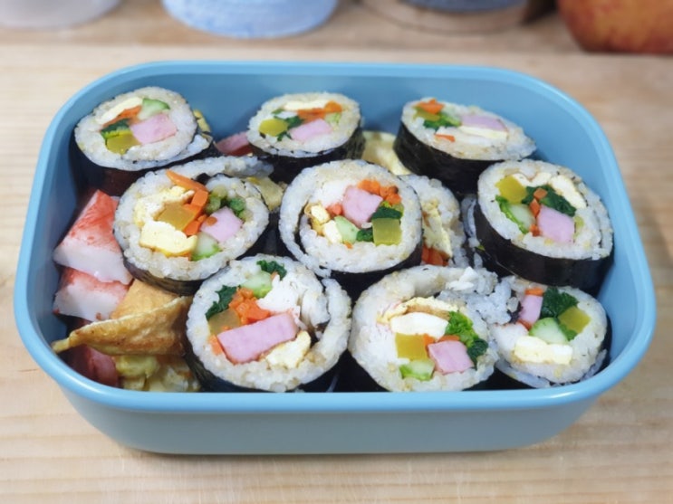  집에서 만들어 먹은 김밥