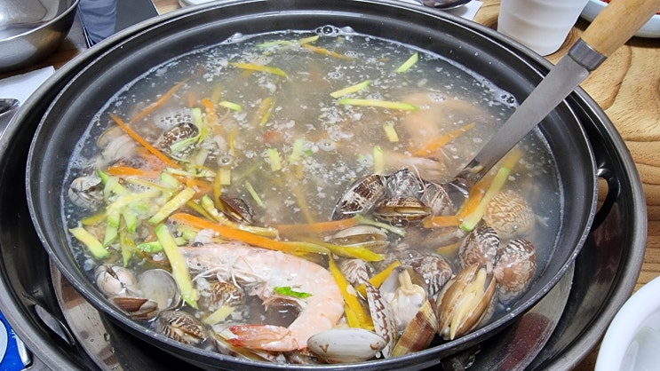  [미리네바지락칼국수] 강력 추천하는 양 많고 진짜 맛있는 강화도 바지락칼국수 맛집 (feat. 낙지볶음)