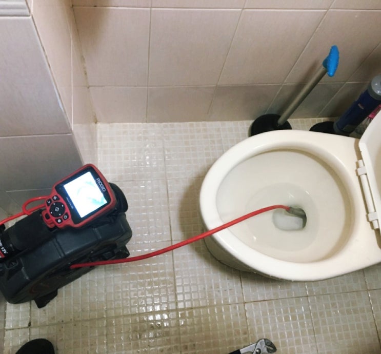  부천변기뚫음 이물질제거 클린앤환경이 합니다