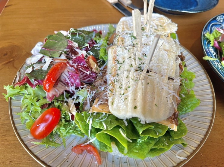  맛있게 즐기는 여수 브런치 : 히든프렌드