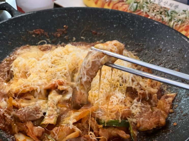  소주 걸치고 싶어 뒤질 뻔한 교대역 맛집 '삼산회관'
