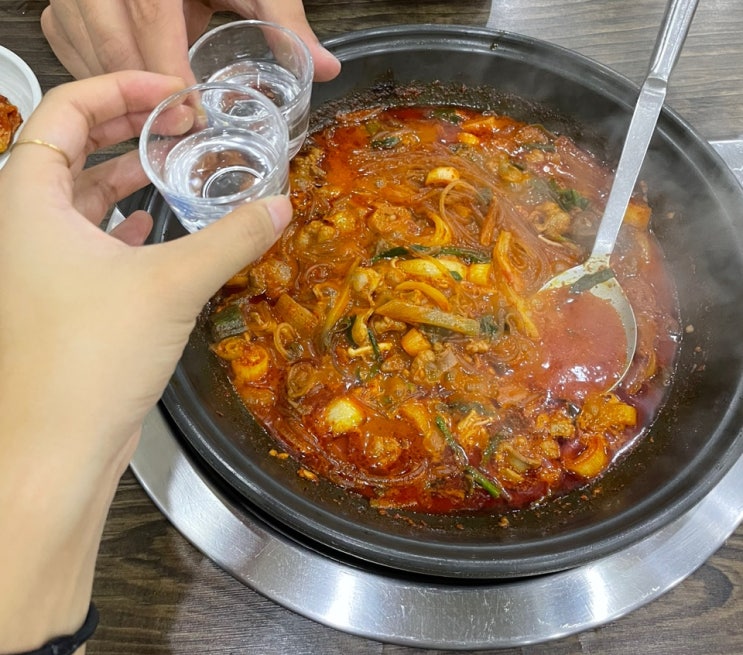  하단 곱창전골 잘하는 제일돌곱창 : 동아대 승학 곱창전골 성지