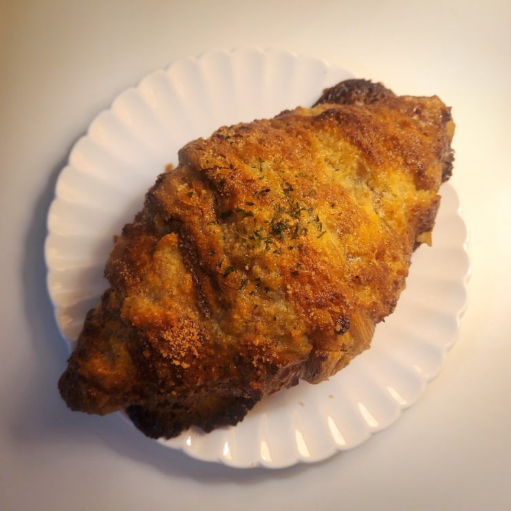  삼전역 카페 플린트, 아담한 삼전동 빵집