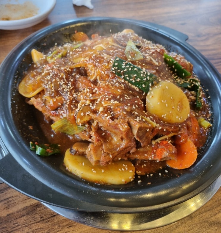 모도리감자탕뼈찜 대야점 매장 방문 뼈찜 볶음밥 후기