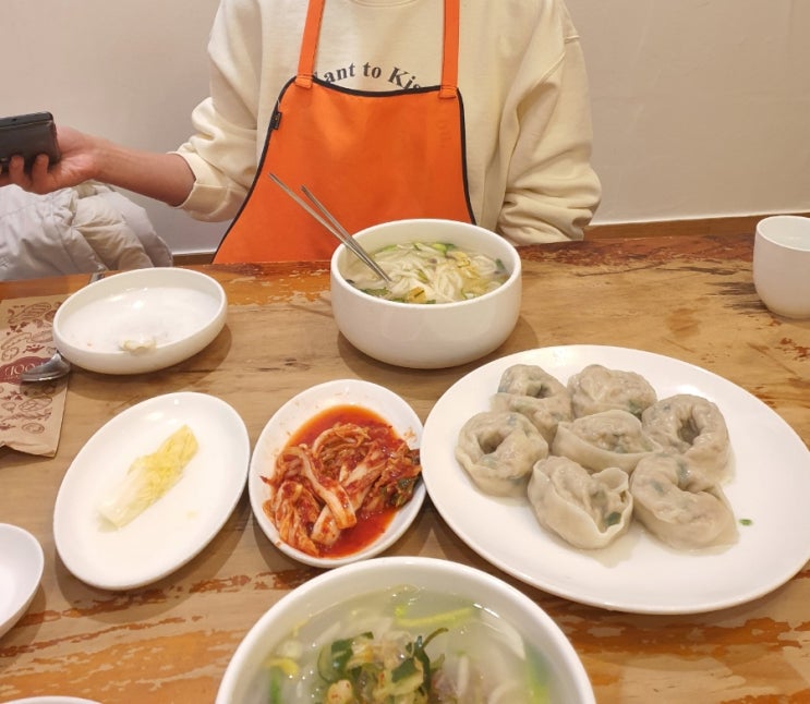  [북촌한옥마을] - 후배가 추천한 황생가 칼국수 가게에 가보다