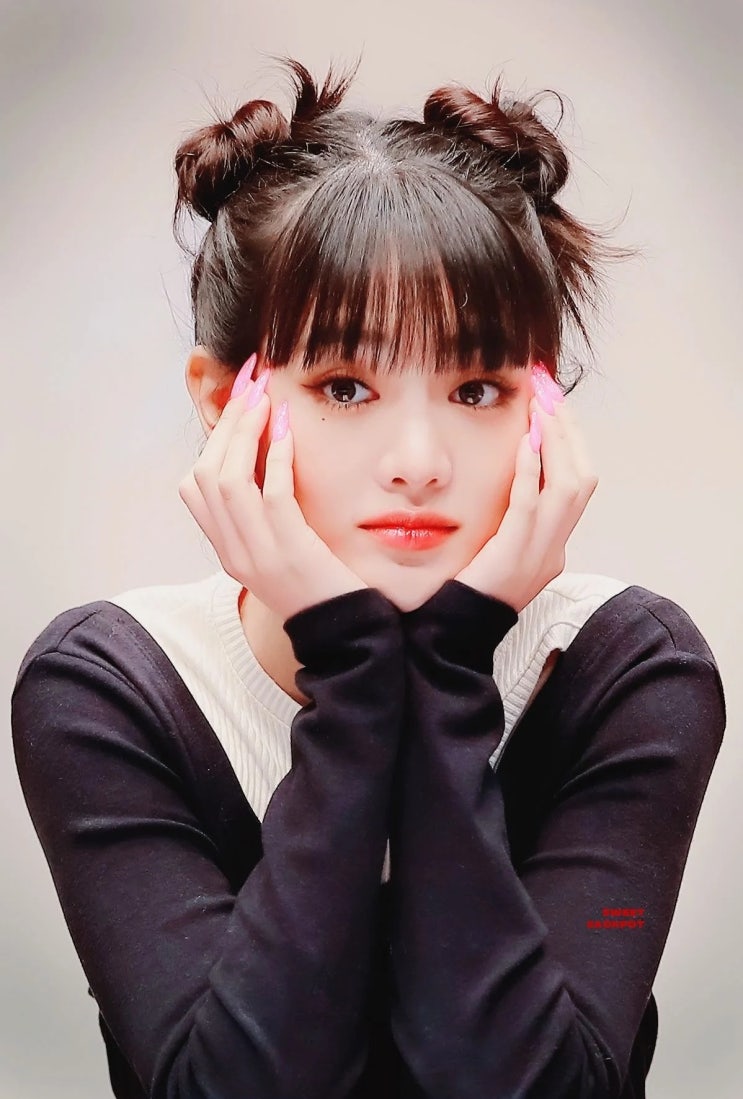 뿌까머리가 너무 잘 어울리는 아이들 민니 뿌까머리가 너무 잘 어울리는 아이들 민니