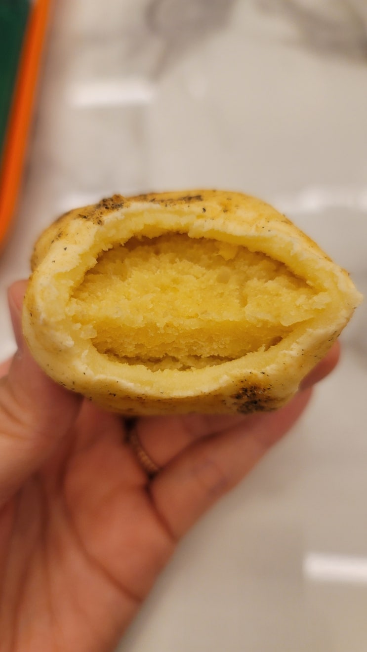  의왕 타임빌라스 카페! 춘천 감자빵 맛있어요
