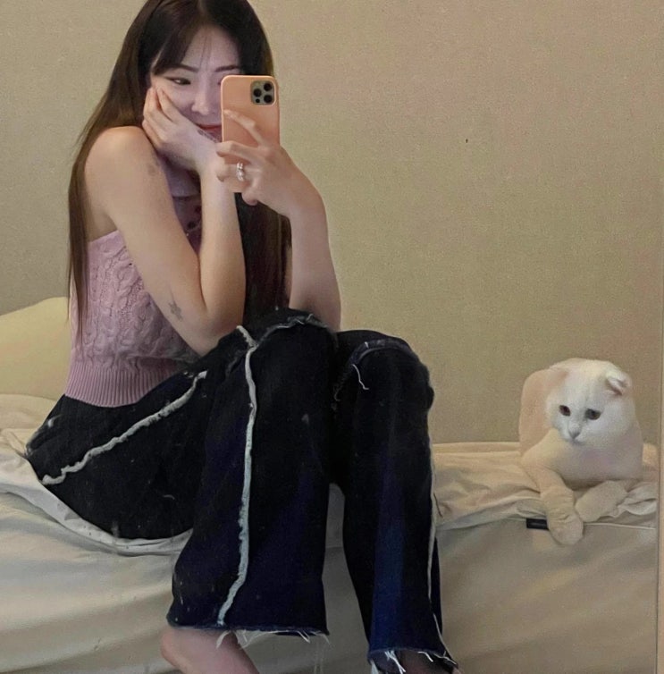 다양한 음악 스타일 시도하는 가수 헤이즈, 컴백 소식 알려...신곡 제목이 정말 뭉클하다 다양한 음악 스타일 시도하는 가수 헤이즈, 컴백 소식 알려...신곡 제목이 정말 뭉클하다