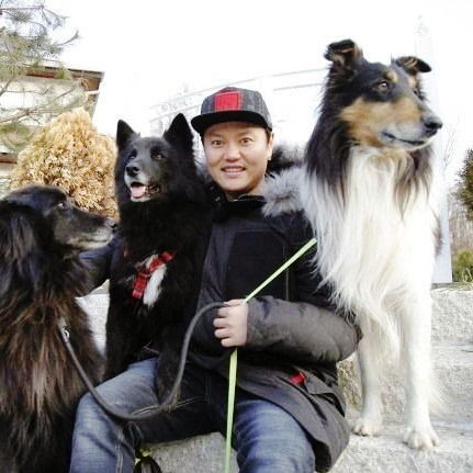 김민교 강아지 개물림 할머니 사망 사고 금고형 집행유예 나이 반려견 견종 프로필 인스타