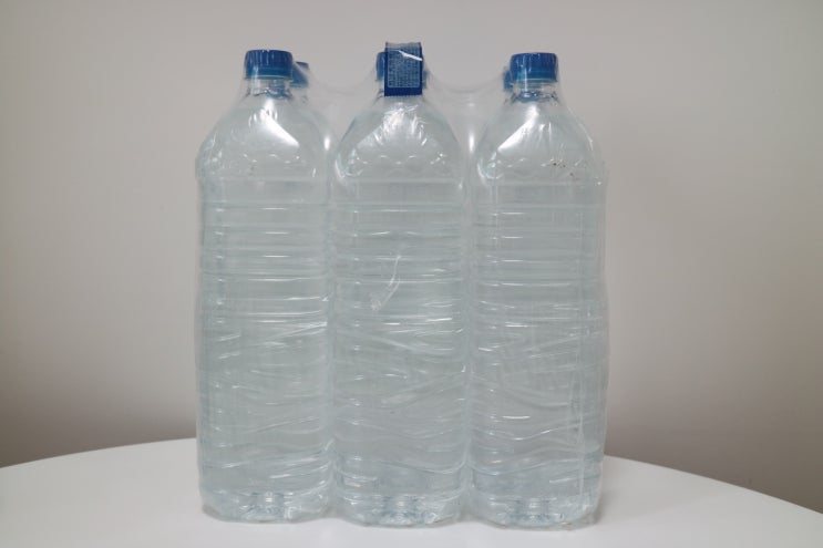  동원샘물 무라벨 생수 2L 추천! 친환경에 동참하기