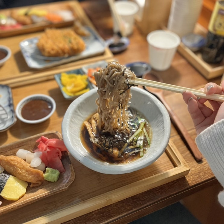  경성대 밥집 혼밥하기 좋은 마마도마