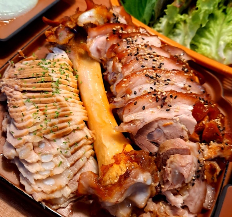 [리뷰] 잡내 없이 맛있었던 방촌동 맛집 동양족발